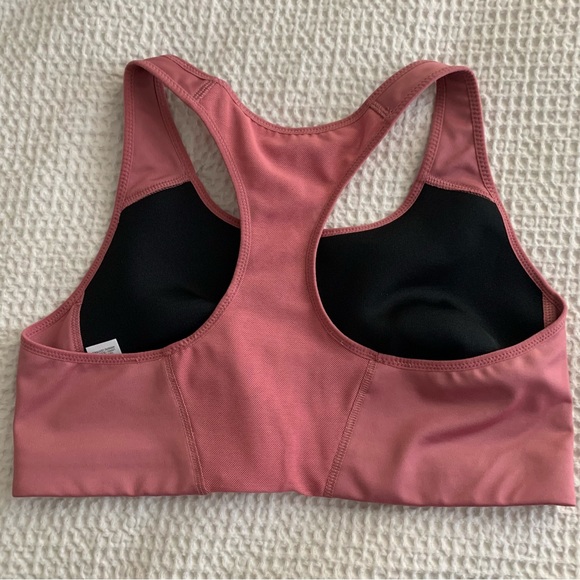 Nike High Impact Dri fit Sports Bra Size Medium - Picture 5 of 5